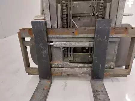 Chariots élévateurs diesel 2016  Manitou MI 35 D (8)