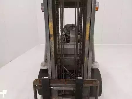 Chariots élévateurs diesel 2016  Manitou MI 35 D (9)