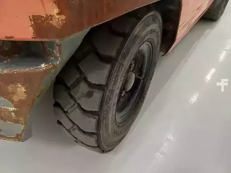 Diesel gaffeltruck 2016  Toyota 40-8FD45N (13)