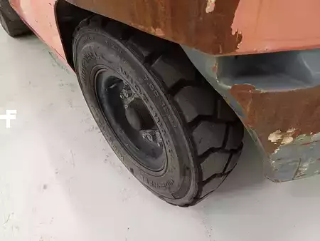 Diesel gaffeltruck 2016  Toyota 40-8FD45N (16)