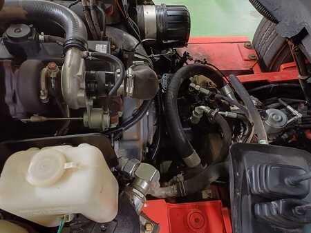 Maastotrukki 2013  Manitou MSI25 T (10)