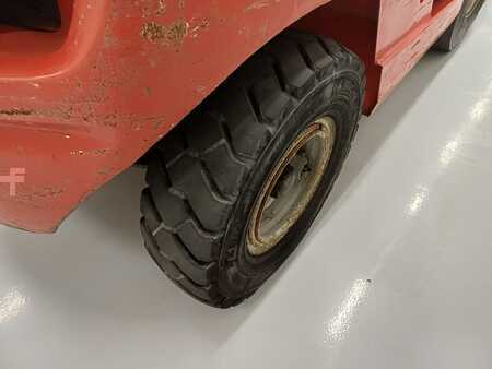 Maastotrukki 2013  Manitou MSI25 T (13)