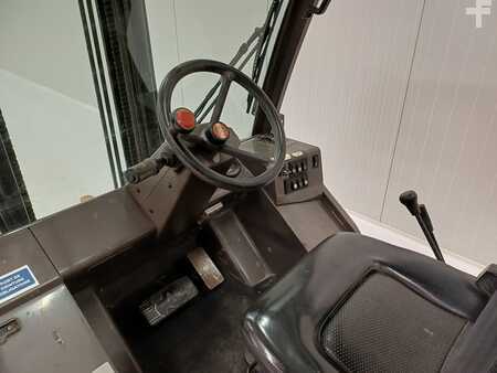 Maastotrukki 2013  Manitou MSI25 T (7)