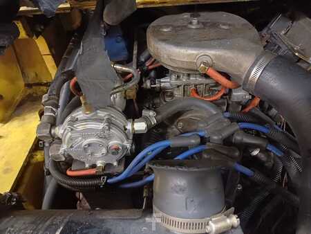 Gas gaffeltruck 1995  Hyster S7.00XL (10)