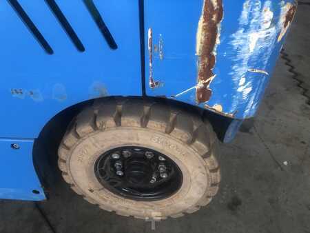 Elektro čtyřkolový VZV 2021  EP Equipment EFL181 (12)