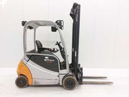 Chariots électriques à 4 roues 2015  Still RX 20-20P (2)