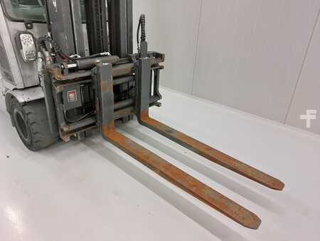 Chariots électriques à 4 roues 2018  Still RX 20-20P (5)