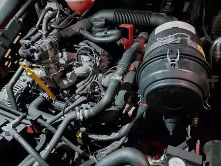 Nestekaasutrukki 2014  Linde H25T-02 (13)