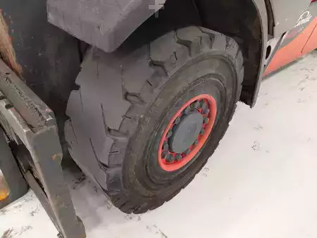 Nestekaasutrukki 2014  Linde H25T-02 (16)