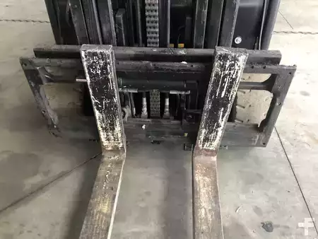 Elektromos 4 kerekű 2016  Yale ERP20VT (13)