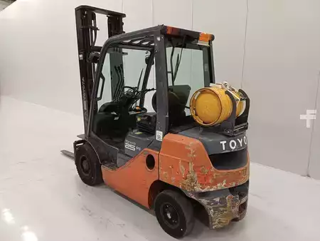 Gas gaffeltruck 2007  Toyota 02-8FGF25 (4)