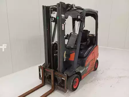 Carretilla elevadora GLP 2018  Linde H16T-01 (1)