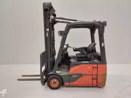 Chariots électriques à 4 roues 2018  Linde E16-02 (2)