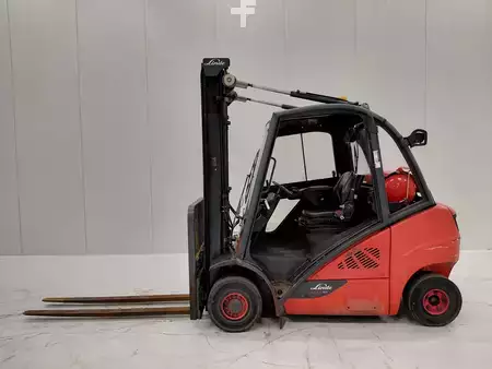 Gas truck 2019  Linde H25T-02 (1)