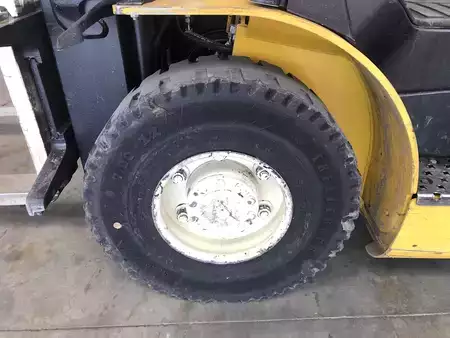 Carretilla elevadora diésel 2019  Yale GDP25VX (10)