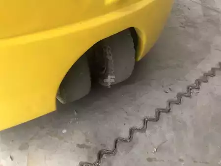 Elektromos 4 kerekű 2011  Yale ERP16VT (11)