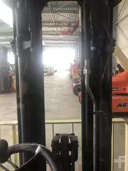 Elektromos 4 kerekű 2011  Yale ERP16VT (13)