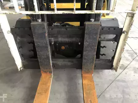 Dieselový VZV 2015  Yale GDP30VX (12)