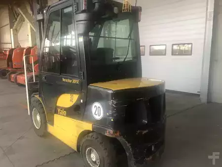Dieselový VZV 2015  Yale GDP30VX (3)