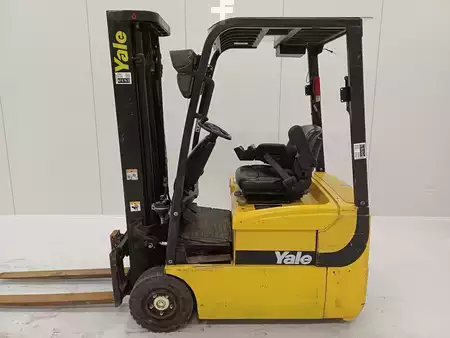 Elektro čtyřkolový VZV 2007  Yale ERP16ATF (2)