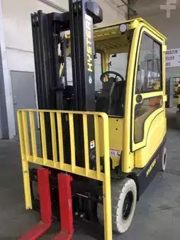 Elektromos 4 kerekű 2022  Hyster J3.0XN (4)