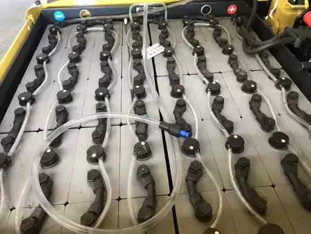 Elektromos 4 kerekű 2022  Hyster J3.0XN (7)