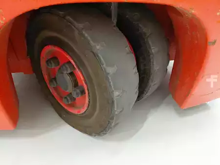 Carrelli elettrici 4 ruote 2015  Linde E16C-02 (16)