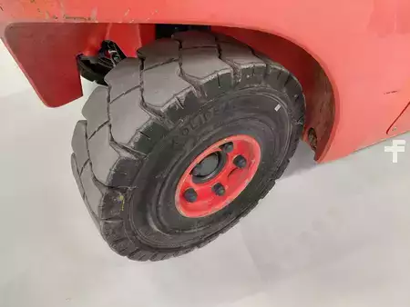 Diesel truck 2014  Linde H30D-02 (17)