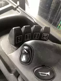 Työntömastotrukki 2016  Hyster R1.4 (6)