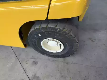 Carrelli elettrici 4 ruote 2020  Yale ERP25VL (11)