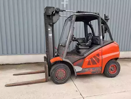 Diesel Forklifts 2016  Linde H40D-02 (1)