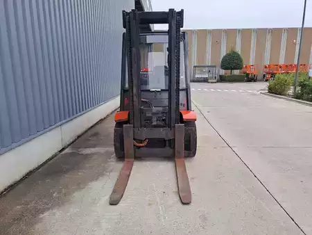 Diesel Forklifts 2016  Linde H40D-02 (4)