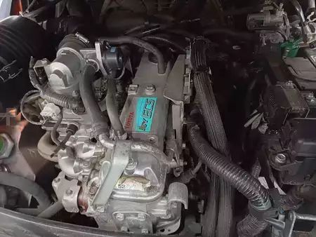 Gas truck 2017  Toyota 06-8FG18F (10)