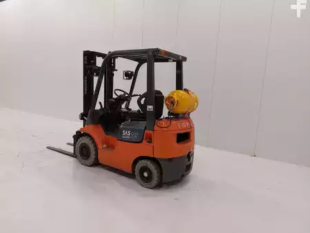 Gas gaffeltruck 2000  Toyota 42-7FGF18 (3)
