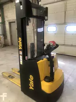 Ruční vysokozdvižný vozík 2023  Yale MS14 (1)