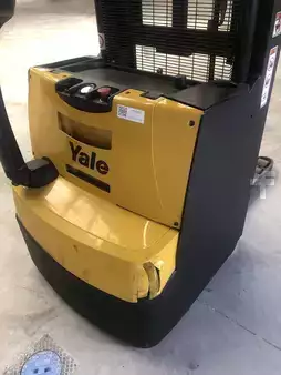 Ruční vysokozdvižný vozík 2017  Yale MS16 (3)