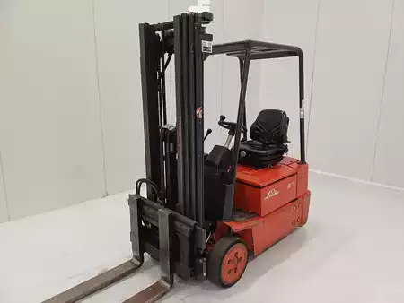 Elektro 4 Rad 2003  Linde E15Z-02 (1)