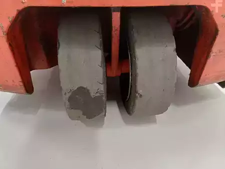 Elektro 4 Rad 2003  Linde E15Z-02 (12)