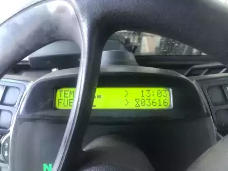 Dieselstapler 2015  Yale GDP25VX (8)