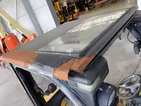 Dieselstapler 2015  Yale GDP25VX (23)