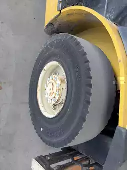 Dieselstapler 2015  Yale GDP25VX (28)