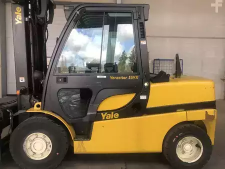 Carretilla elevadora diésel 2020  Yale GDP55VX (1)