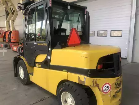Carretilla elevadora diésel 2020  Yale GDP55VX (3)