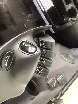 Carretilla elevadora diésel 2020  Yale GDP55VX (6)