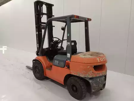 Diesel Forklifts 2003  Toyota 62-7FDF30 (4)