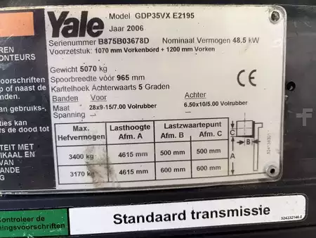 Chariots élévateurs diesel 2006  Yale GDP35VX (7)