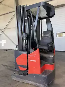 Carretilla retráctil 2018  Linde R14X (1)