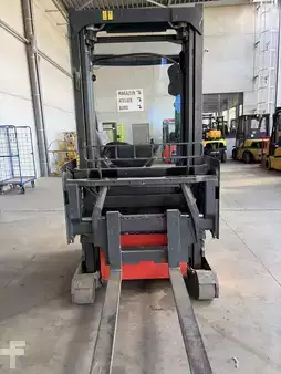 Carretilla retráctil 2018  Linde R14X (6)
