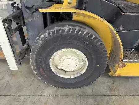 Diesel heftrucks 2020  Yale GDP25VX (10)