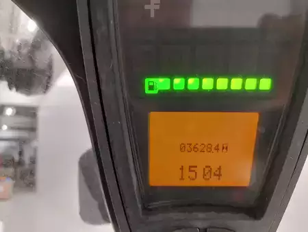 Dieselový VZV 2014  Linde H25D-02 (8)